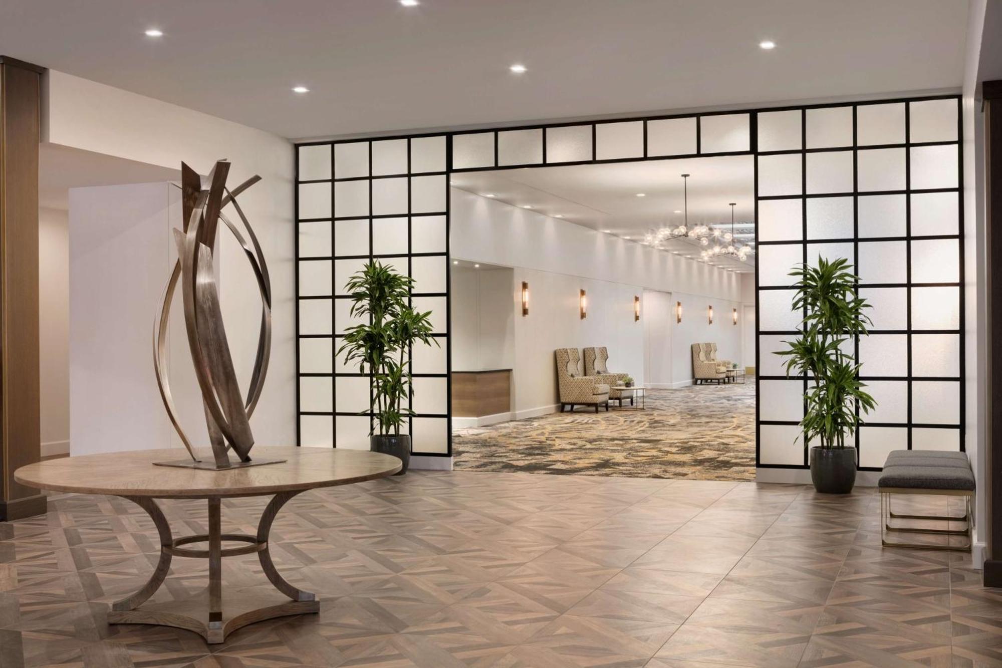 Doubletree By Hilton Canton Downtown Εξωτερικό φωτογραφία