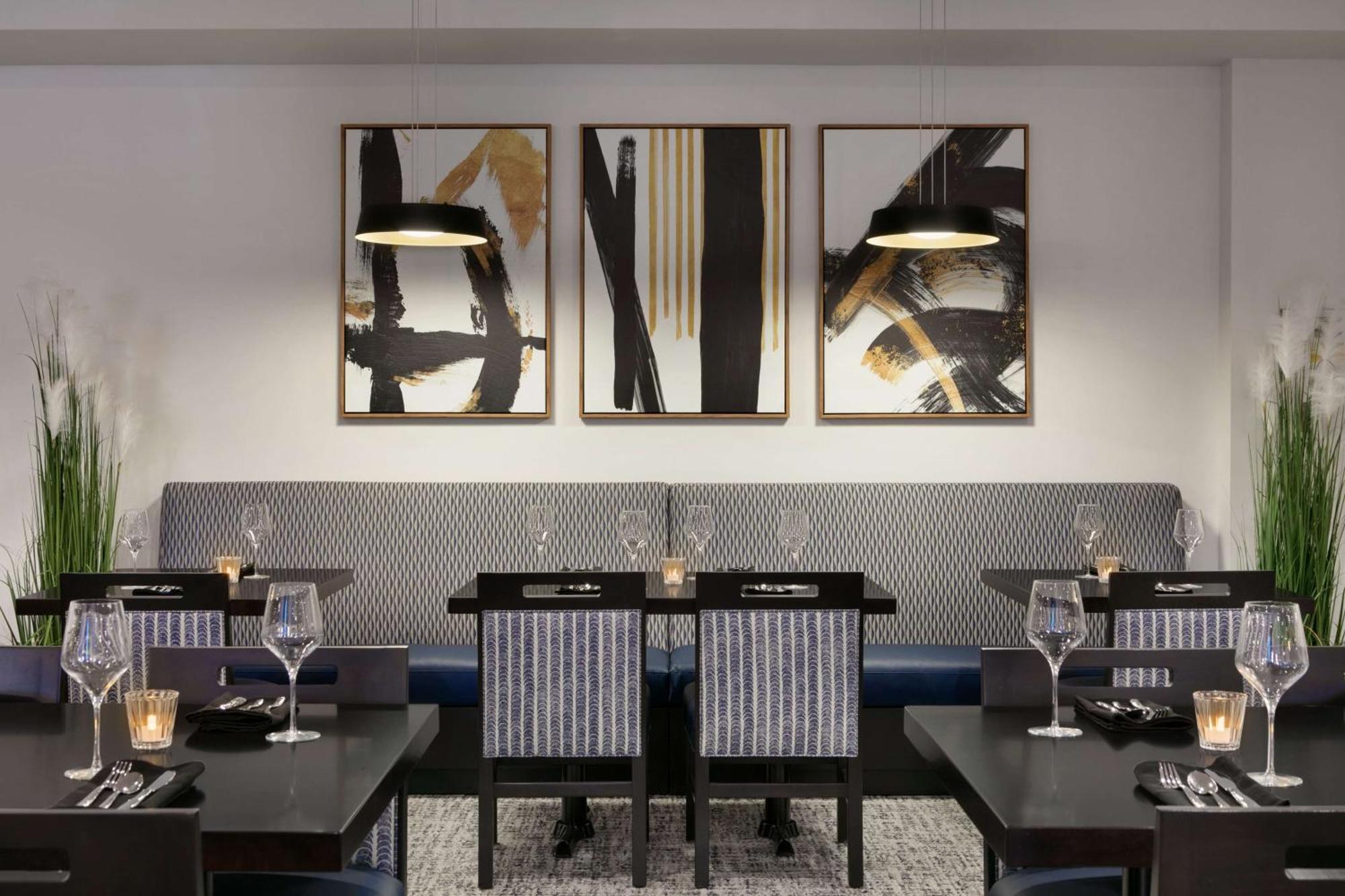 Doubletree By Hilton Canton Downtown Εξωτερικό φωτογραφία