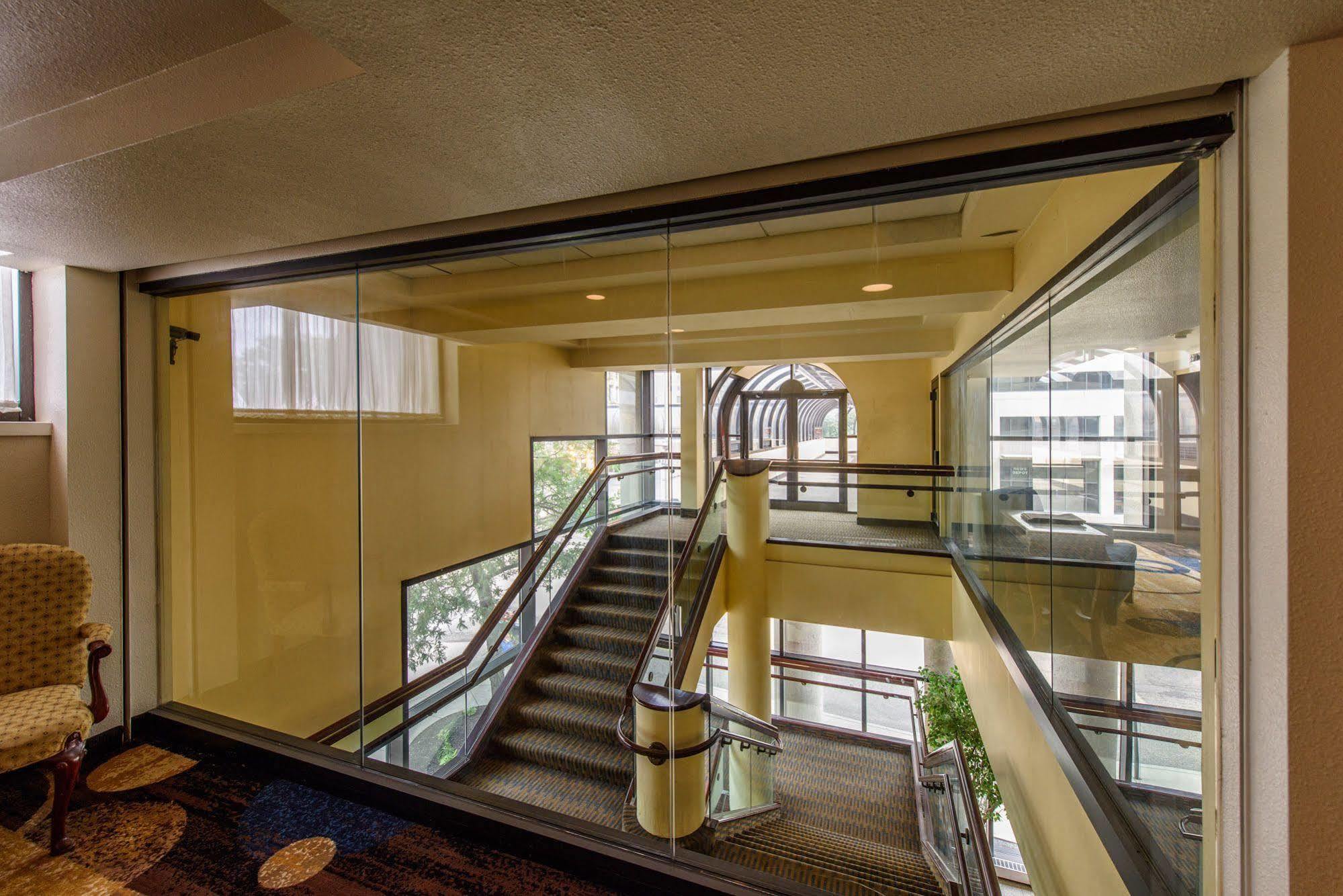 Doubletree By Hilton Canton Downtown Εξωτερικό φωτογραφία